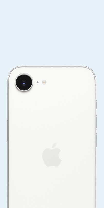 Dos de l’iPhone 16 blanc constitué de matériaux recyclés.